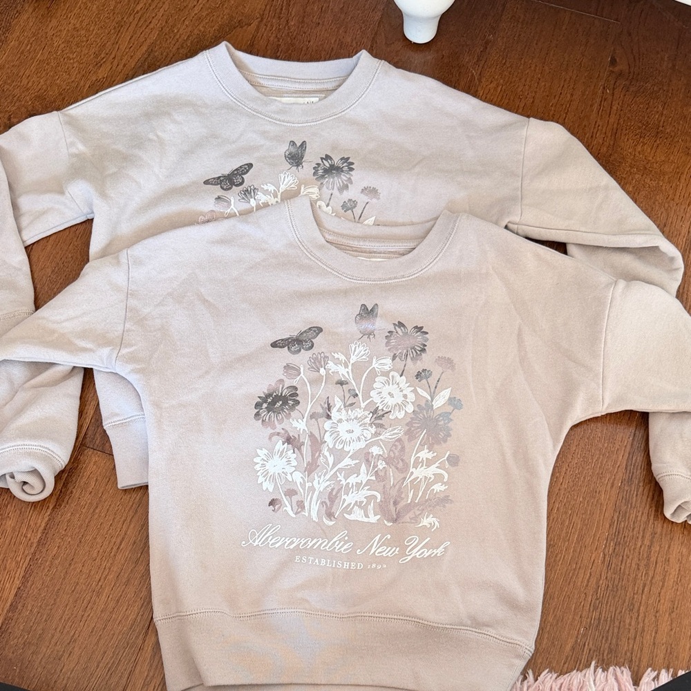 Abercrombie Kids Beige Floral Sweatshirt 5/6